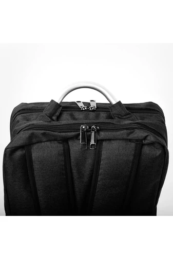 Čierny Ruksak Business Class Wizzair veľkosť (40*30*17cm)