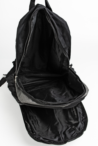 Ormi extra odolný čierny batoh