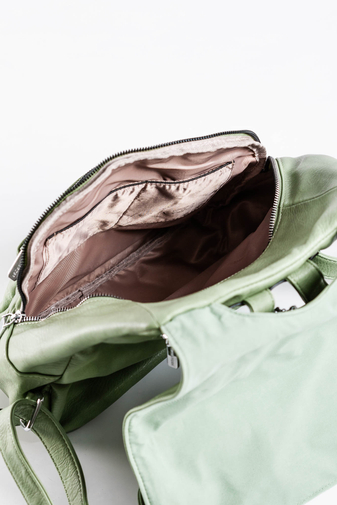 Silvia Rosa Béžová dámska kabelka a ruksak z ekologickej kože 2 v 1
