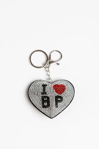 Kľúčenka na tašku v tvare srdca, nápisom I love BP