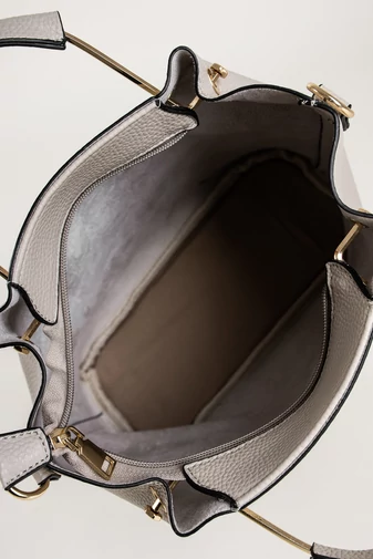 R&J čierna dámska crossbody kabelka z umelej kože