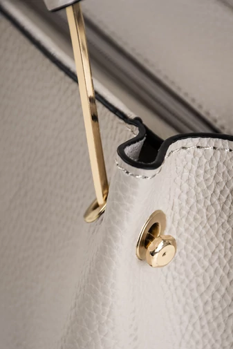 R&J čierna dámska crossbody kabelka z umelej kože