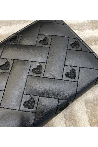 Čierna dámska peňaženka so vzorom srdca imitácia kože s príslušenstvom Veľkosť 20*11*4cm Bonluo