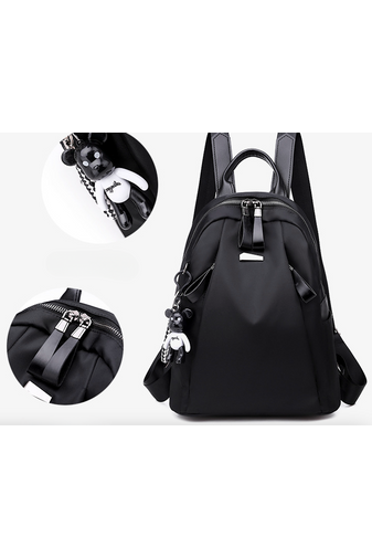 Bonluo Čierny batoh vyrobený z vodeodolného materiálu s kľúčenkou Rozmery 43*29*15cm