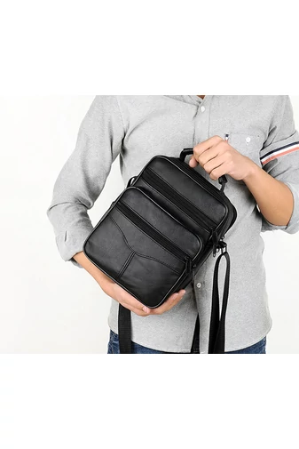 Čierna crossbody taška Bonluo z prírodnej kože Veľkosť (21*18*10cm)
