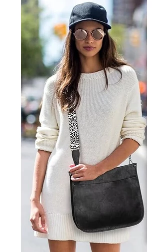 Bonluo Dámska čierna crossbody taška cez rameno z ekologickej kože (30x27x8cm)
