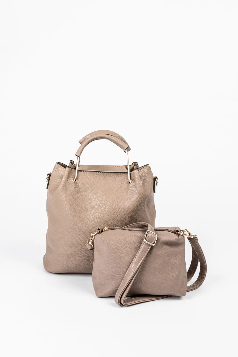 R&J pieskovohnedá dámska crossbody kabelka z umelej kože